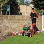 rsz_lawn_treatment_3-150x150